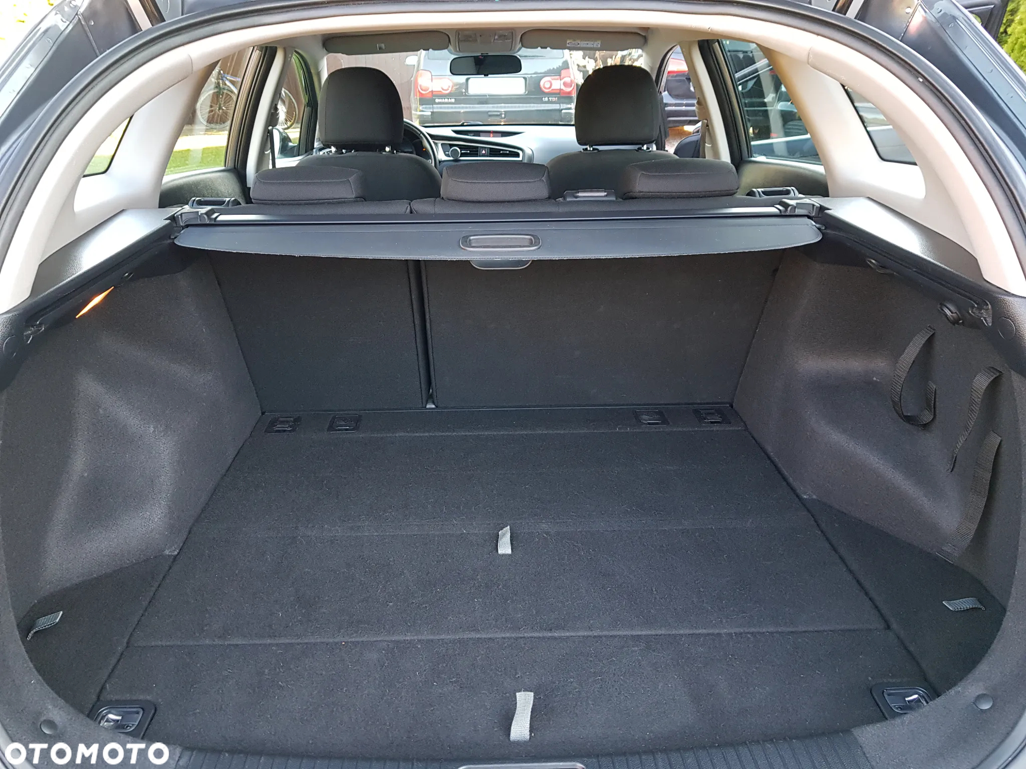 Kia Ceed 1.6 GDI Dream-Team Edition - 33