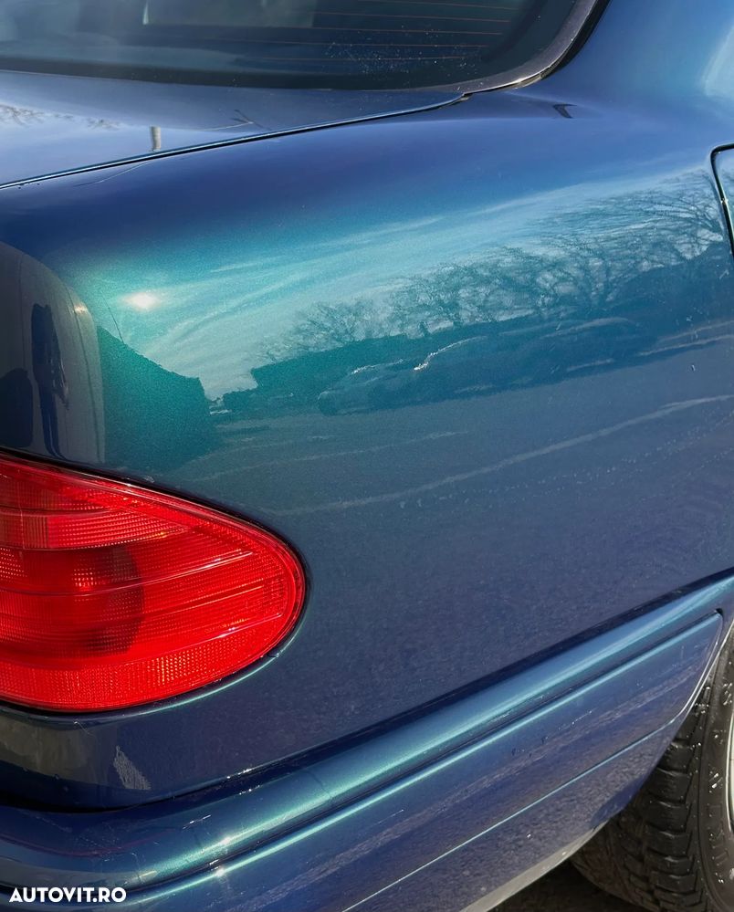 Mercedes-Benz E - 24