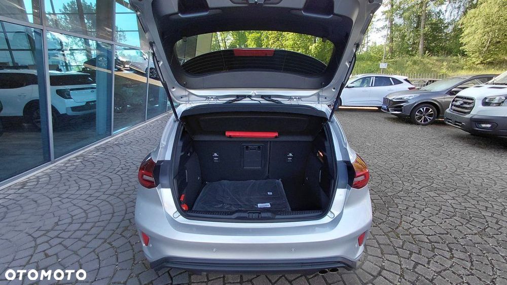 Ford Focus - 21