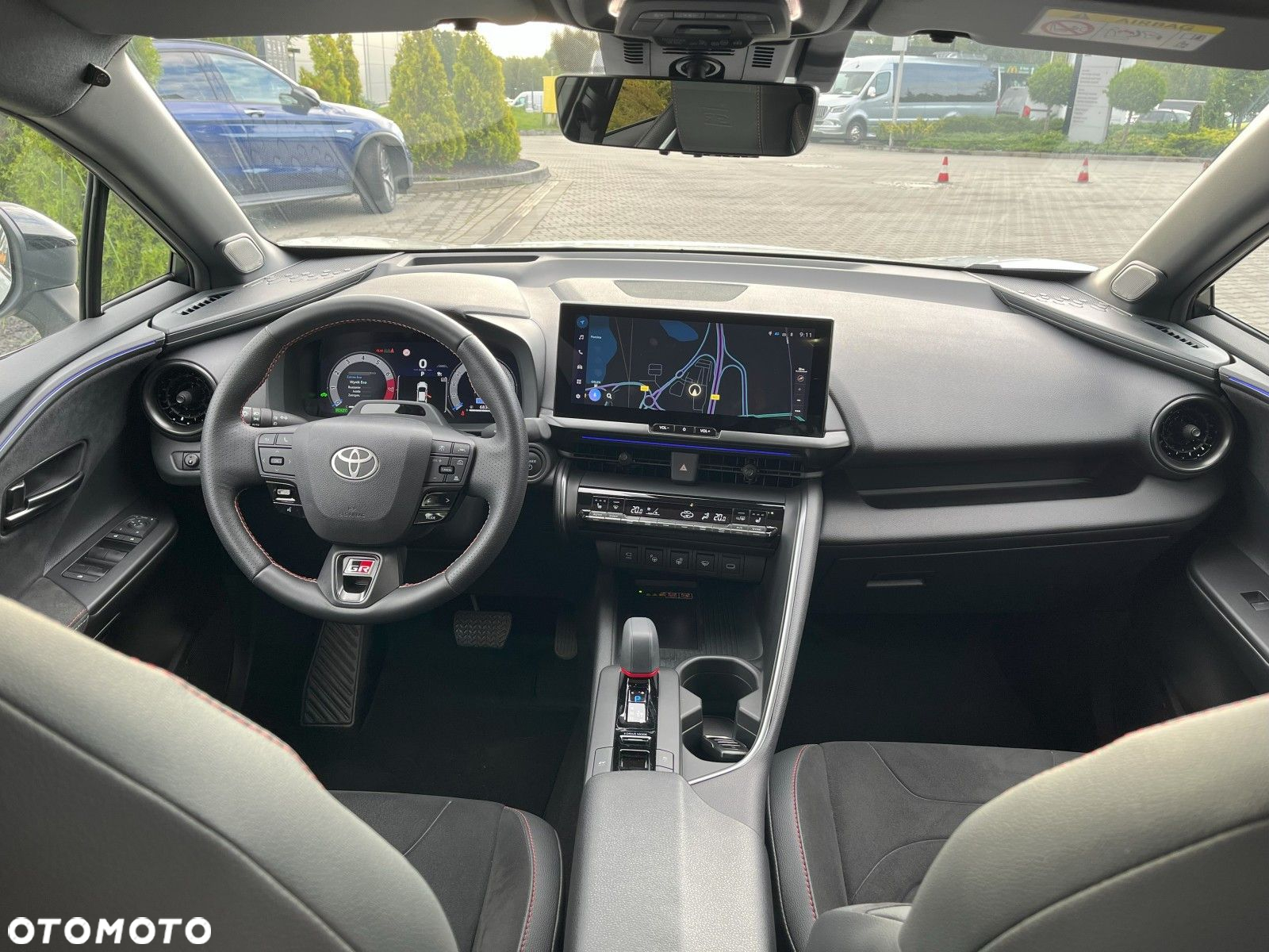 Toyota C-HR - 12