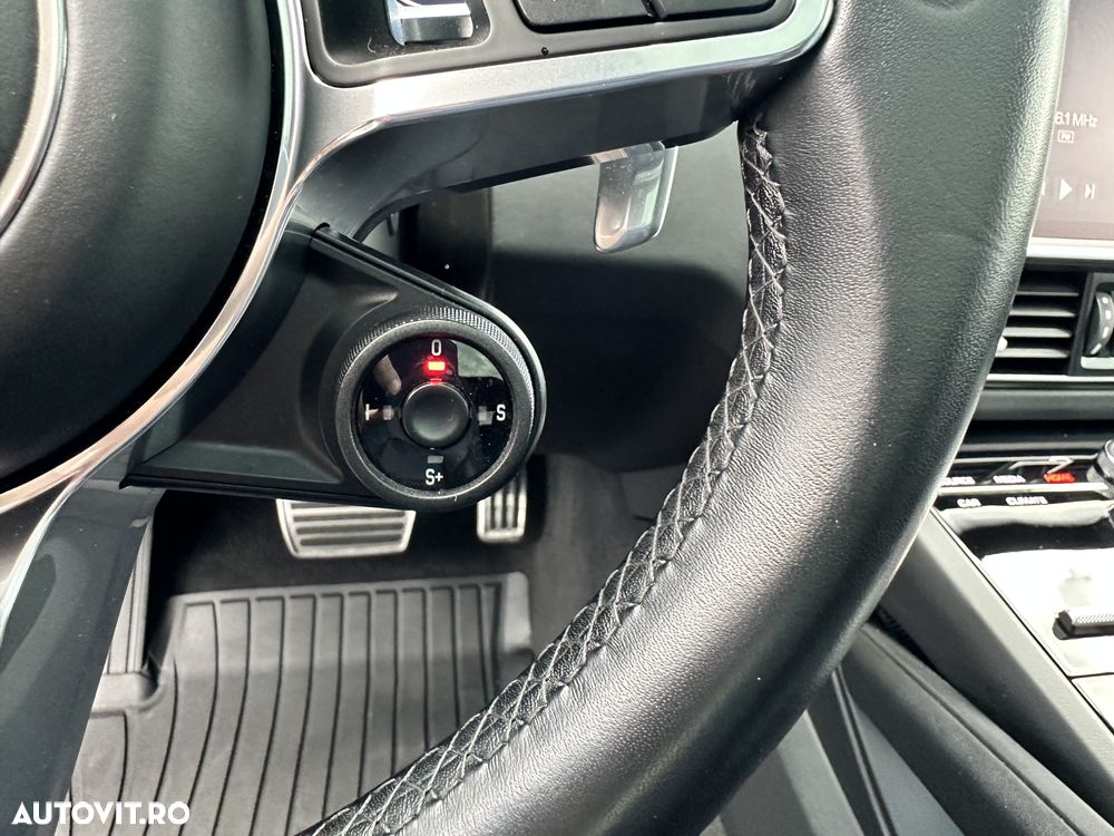 Porsche Cayenne Coupe - 5