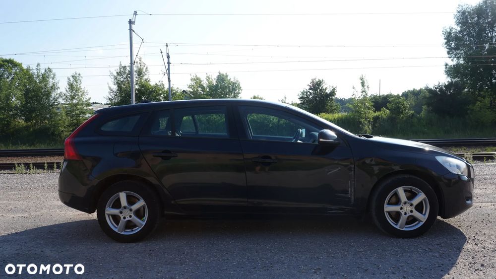 Volvo V60 D2 Edition - 8