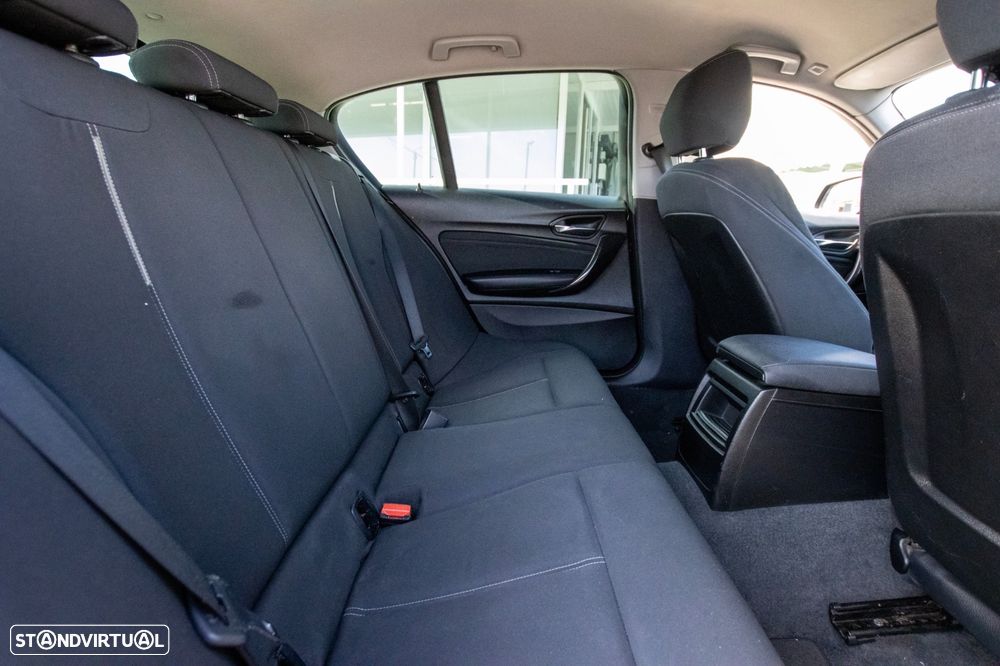 BMW 116 d EDynamics Line Sport - 11