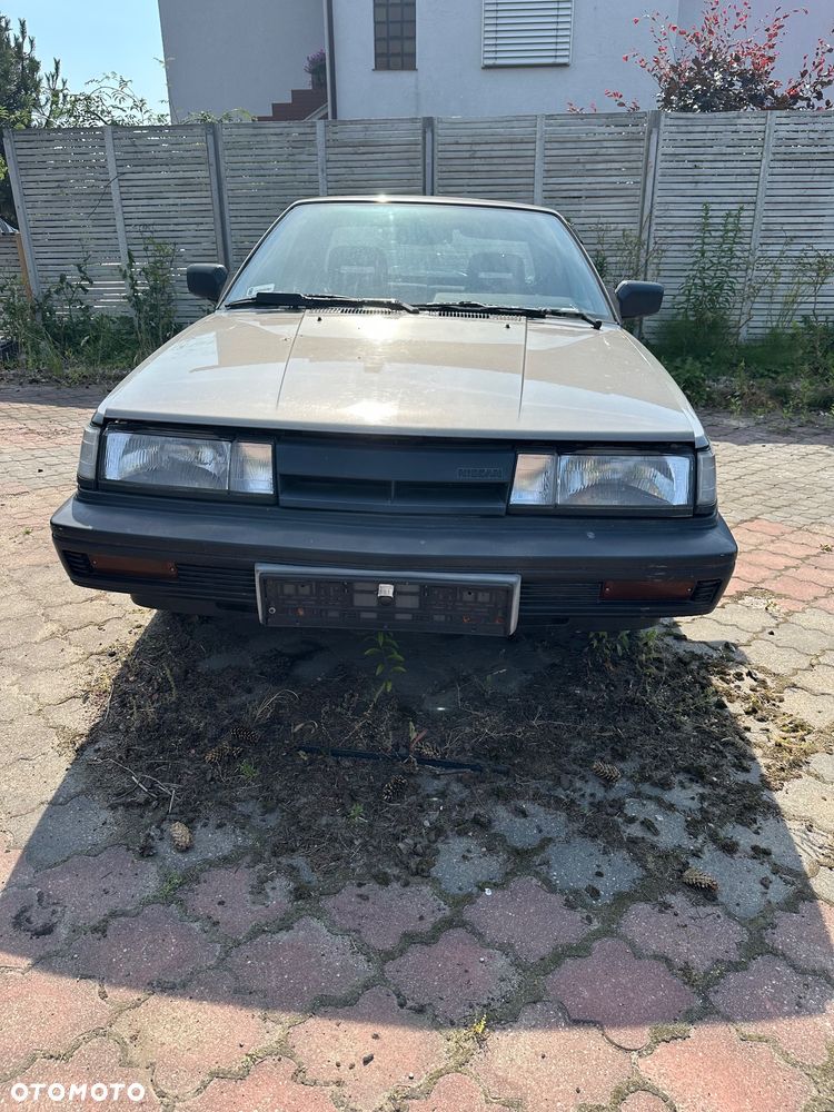 Nissan Sunny - 1