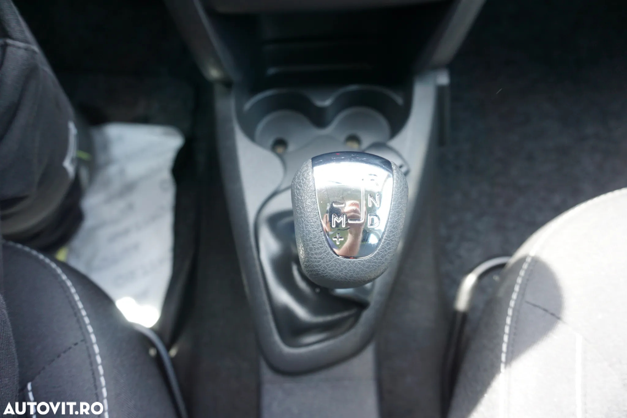 Dacia Logan MCV 0.9 TCe 90 CP Easy-R Prestige - 23