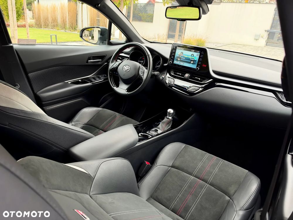 Toyota C-HR 2.0 Hybrid GR Sport - 17