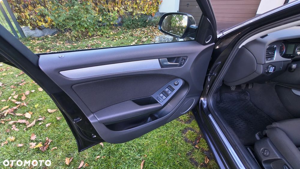 Audi A4 Avant 1.8 TFSI Ambiente - 12