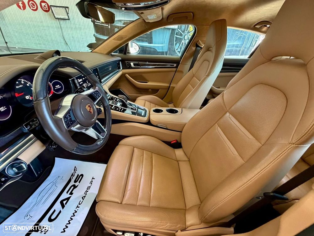 Porsche Panamera Turbo - 11