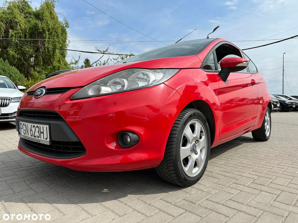 Ford Fiesta - 24