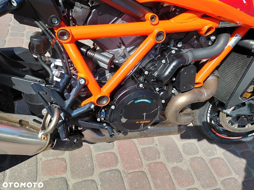 KTM Super Duke - 13