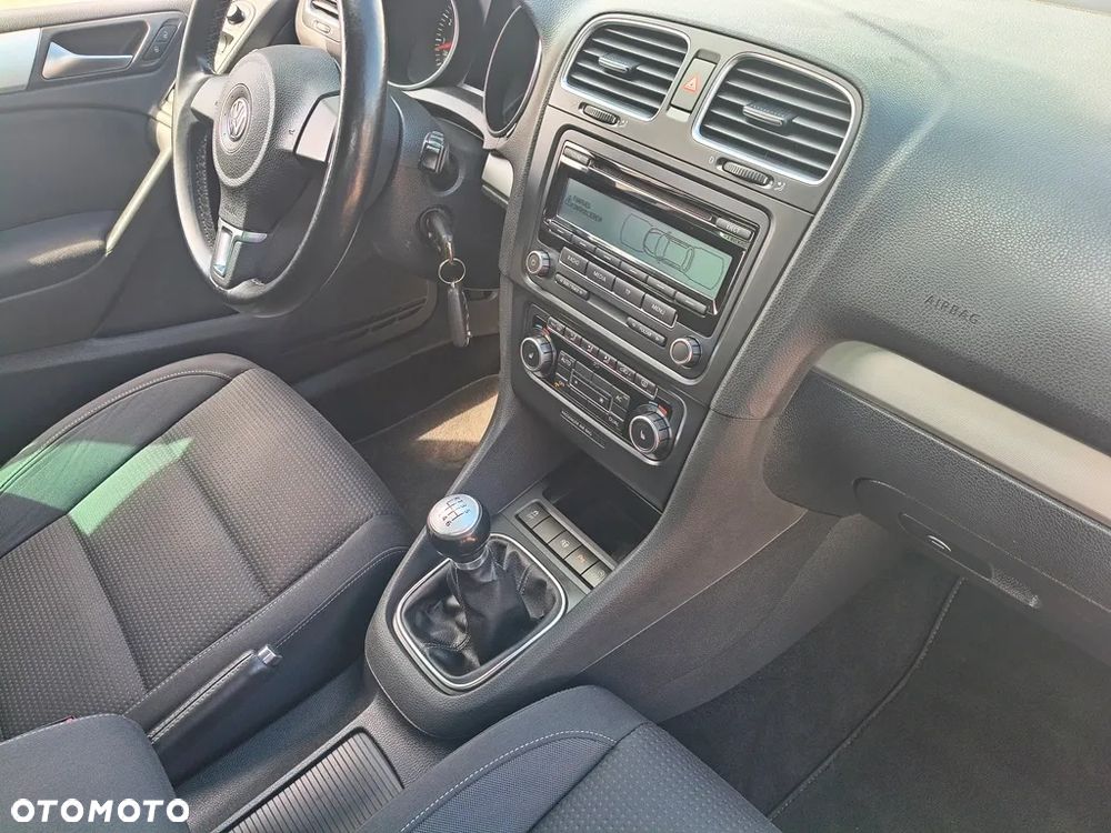 Volkswagen Golf 1.2 TSI Team - 24