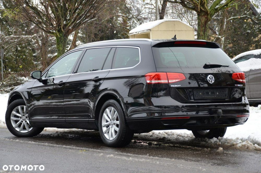 Volkswagen Passat - 8