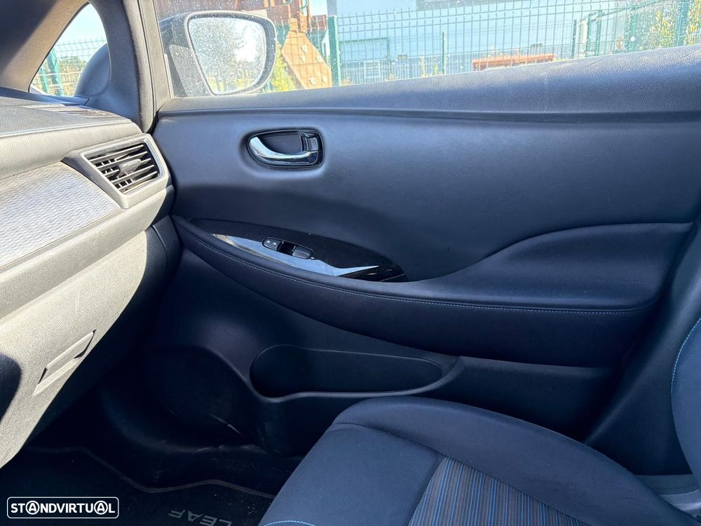 Nissan Leaf 40 kWh N-CONNECTA - 9