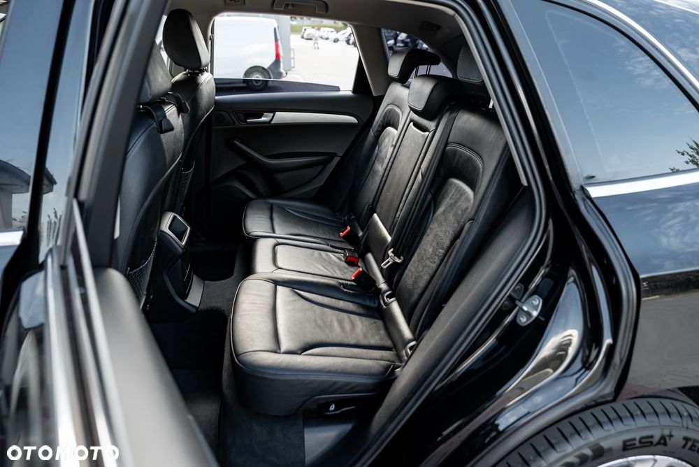 Audi Q5 3.2 FSI Quattro S tronic - 22