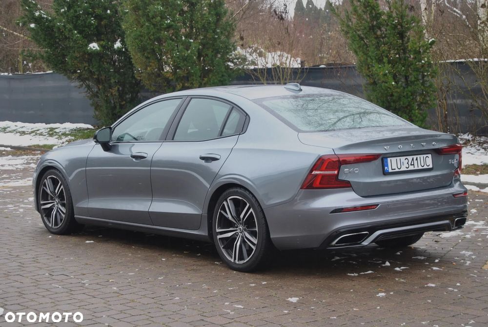 Volvo S60 T6 AWD Geartronic RDesign - 4