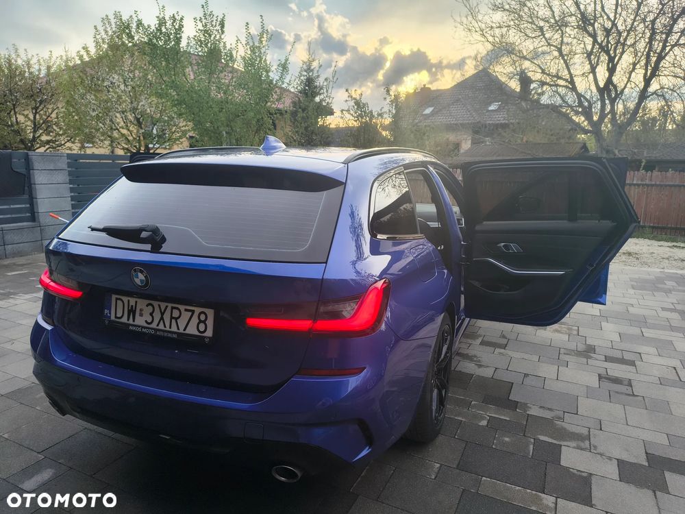BMW Seria 3 320d xDrive M Sport Shadow - 13