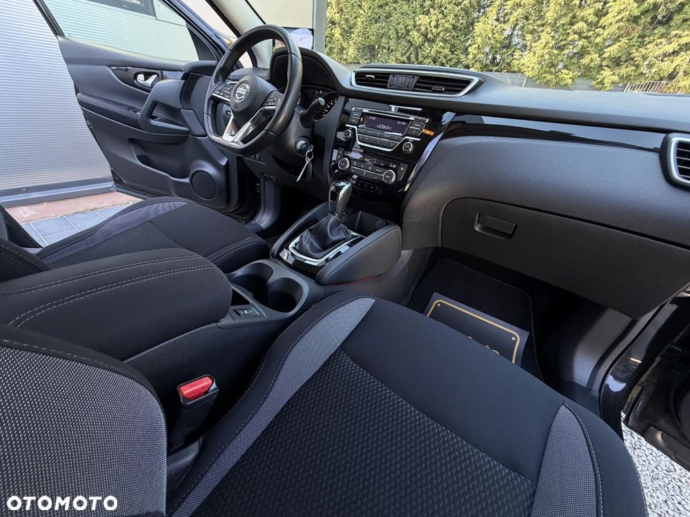 Nissan Qashqai 1.6 DCi N-Connecta Xtronic - 16