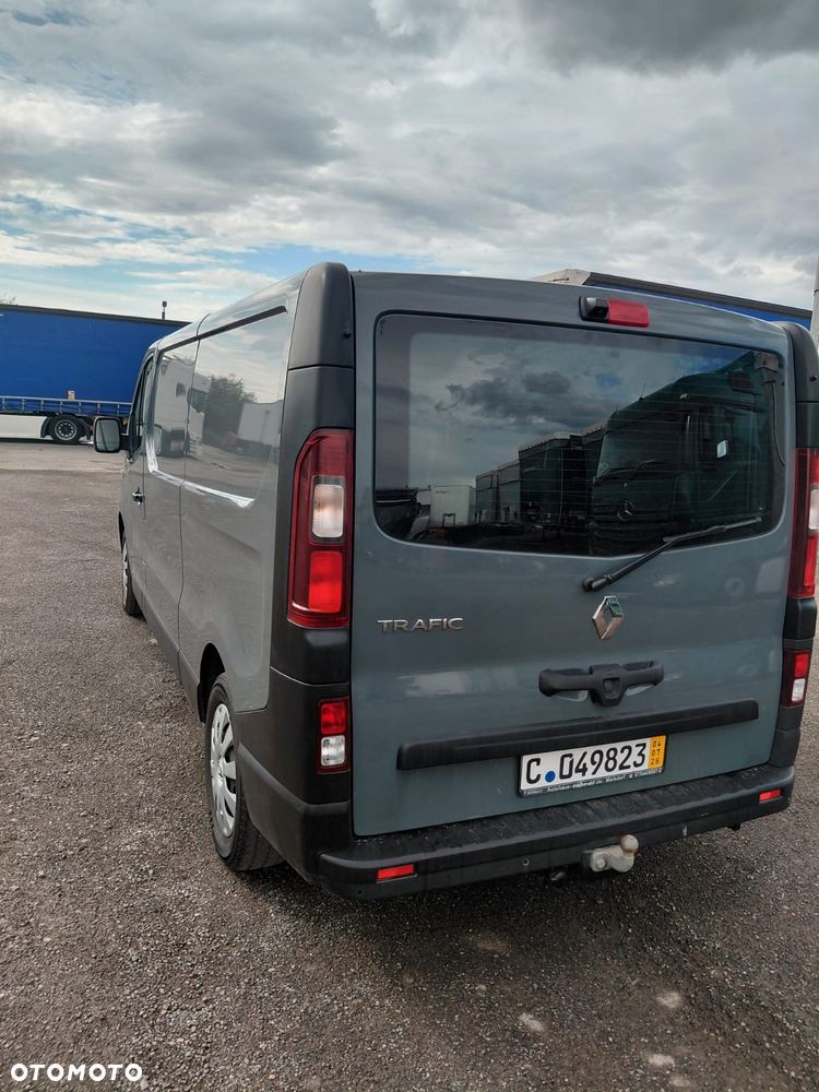 Renault Trafic - 4