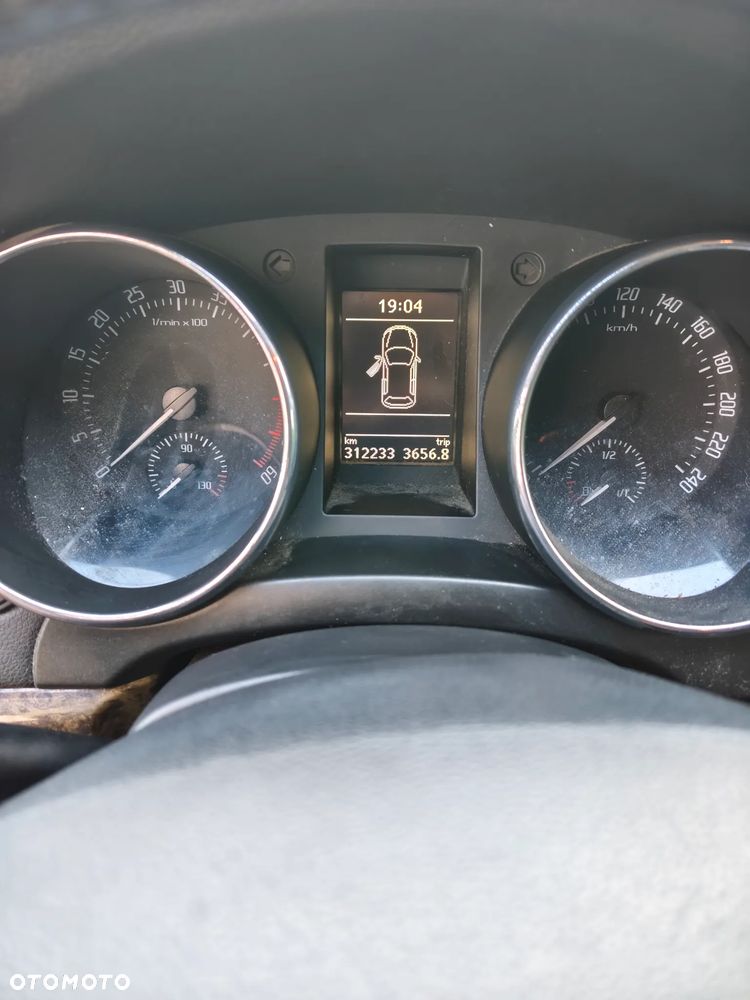 Skoda Yeti 2.0 TDI DPF 4x4 Elegance - 9