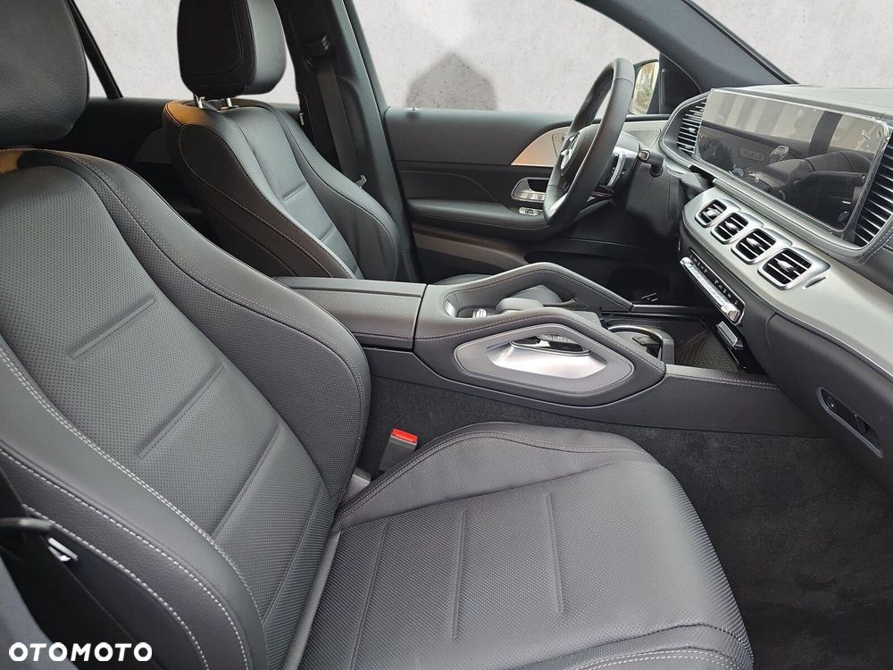 Mercedes-Benz GLE - 15