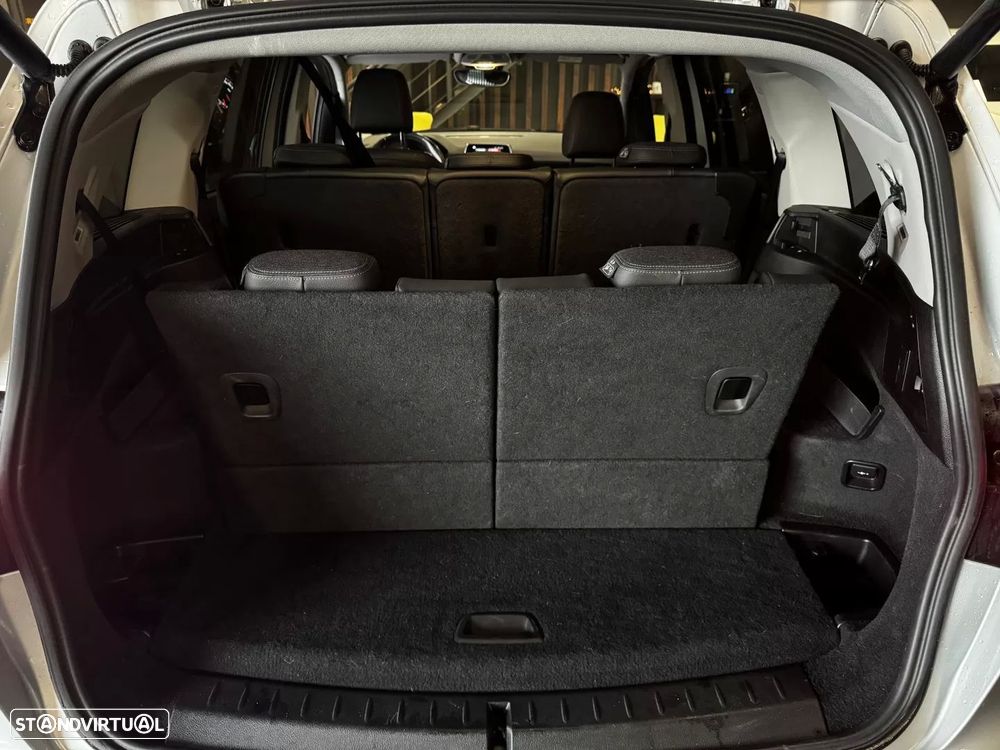 BMW 216 Gran Tourer d 7L - 32