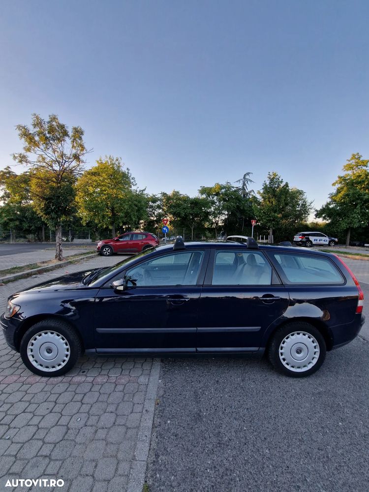 Volvo V50 2005 photo 2