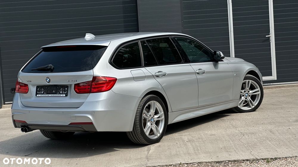 BMW Seria 3 328i Sport Line - 3