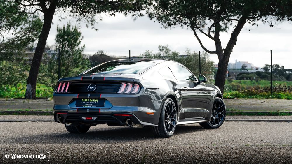 Ford Mustang 2.3i EcoBoost - 16