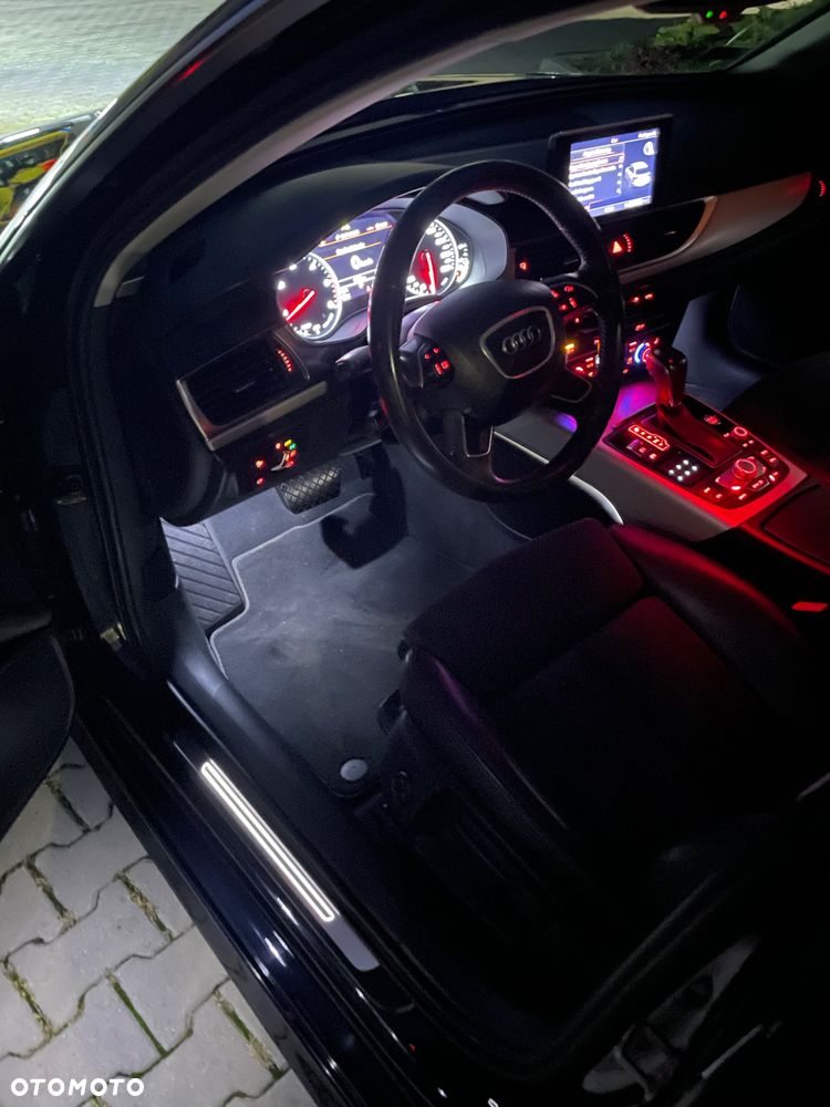 Audi A6 Avant 2.0 TDI Ultra S tronic - 14