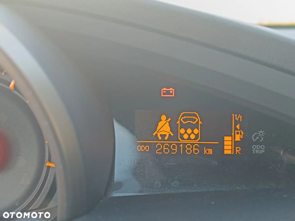 Toyota Verso 1.8 Premium EU5 7os - 12