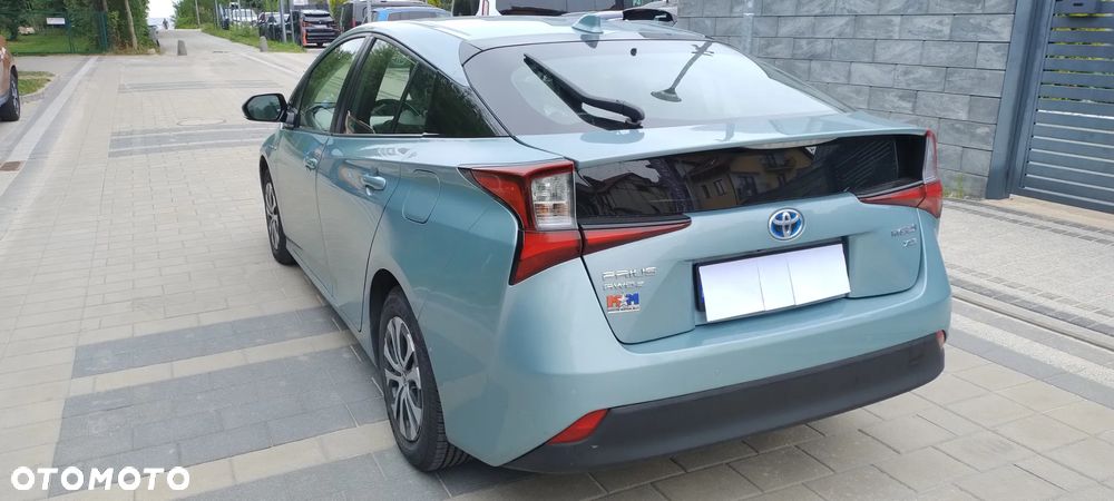 Toyota Prius 2020 photo 3