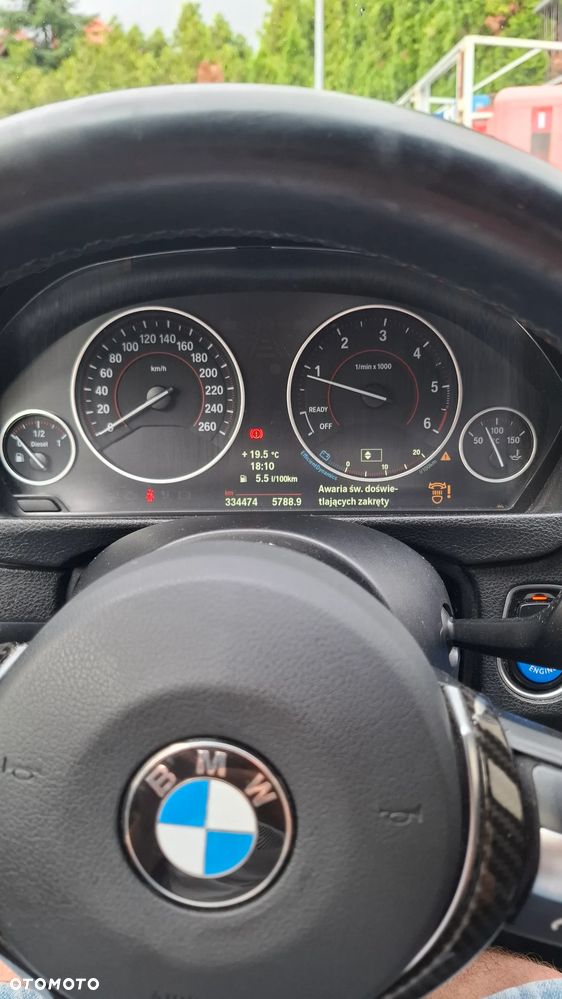 BMW Seria 3 318d - 9