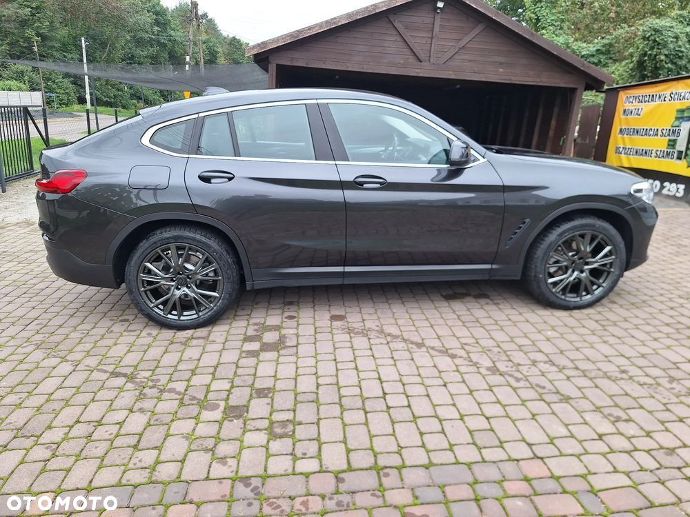BMW X4 xDrive20i GPF sport - 8