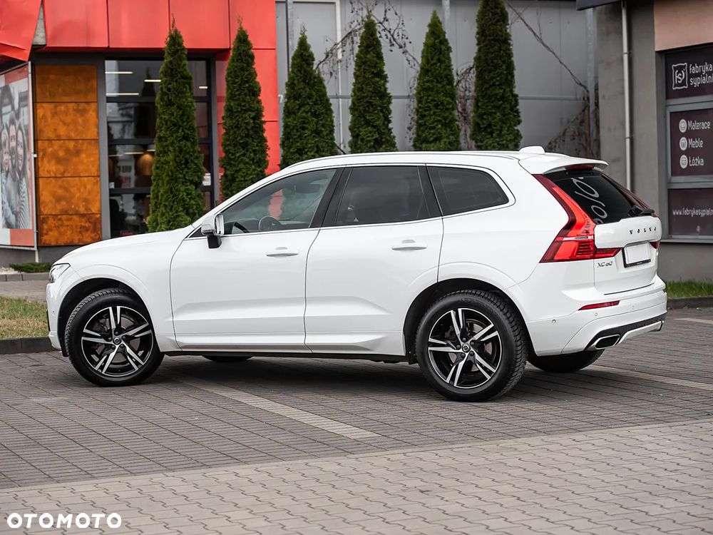Volvo XC 60 D4 SCR AWD R-Design - 10