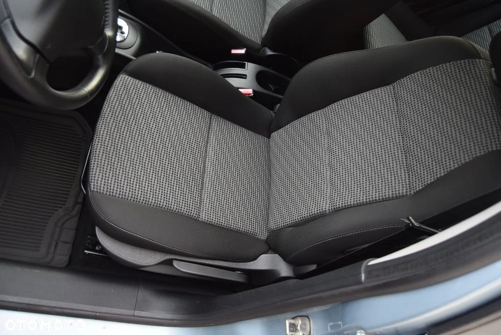Peugeot 207 120 VTi Automatik Premium - 19