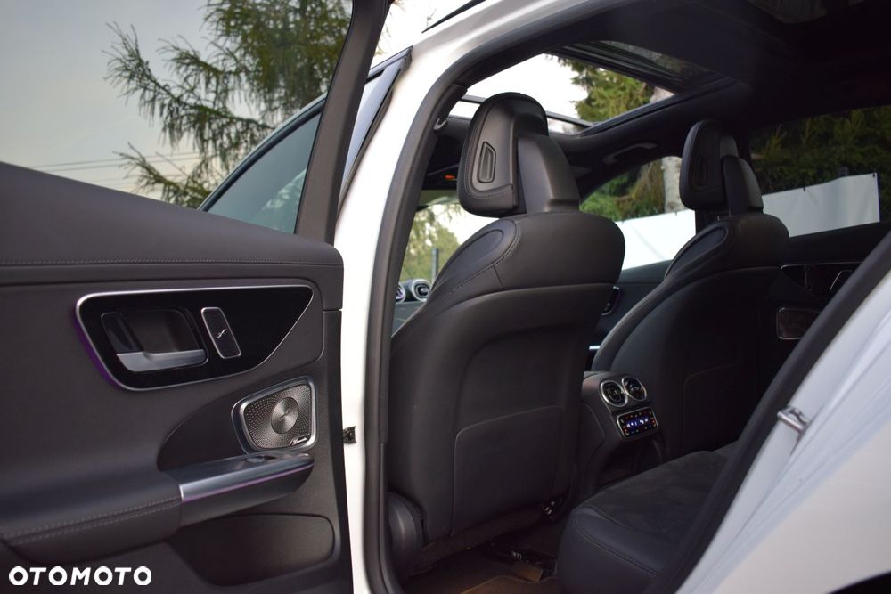 Mercedes-Benz Klasa C 2025
