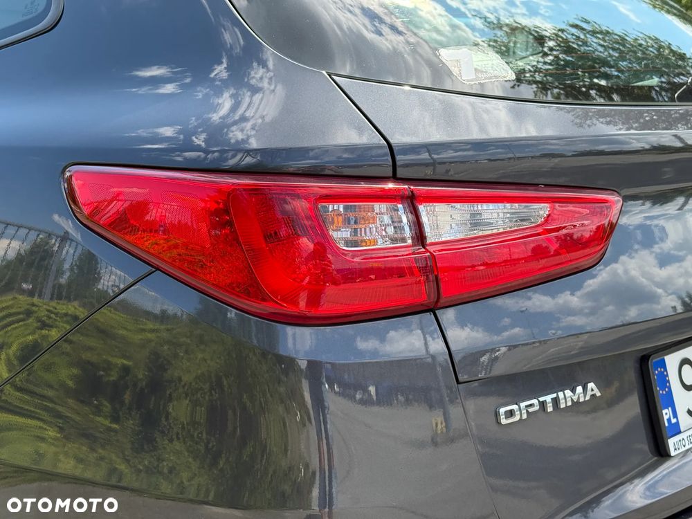 Kia Optima - 13