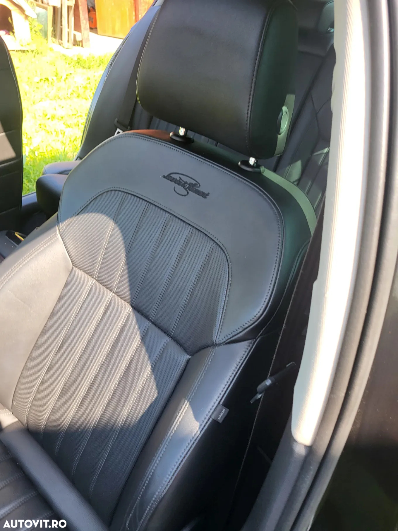 Skoda Superb 2.0 TDI DSG L&K - 14