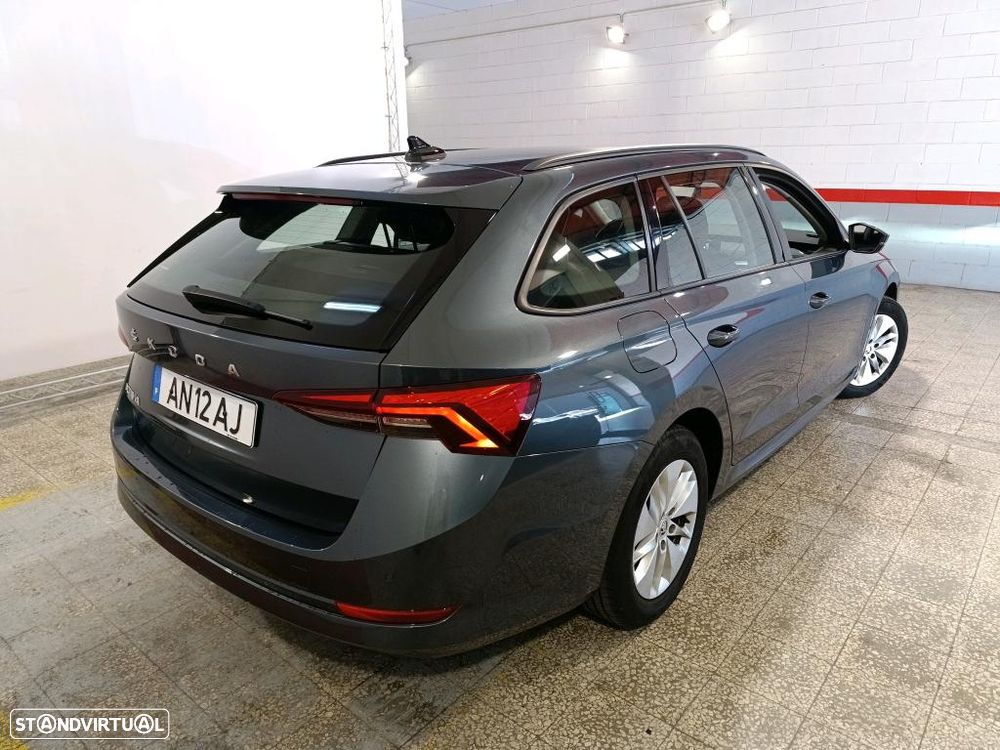 Skoda Octavia Break 2.0 TDI Ambition - 3
