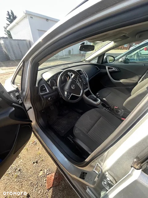 Opel Astra 1.3 CDTI DPF ecoFLEX Sports TourerStart/Stop Edition - 4