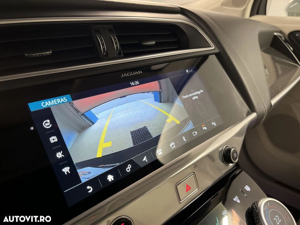 Jaguar I-Pace - 20
