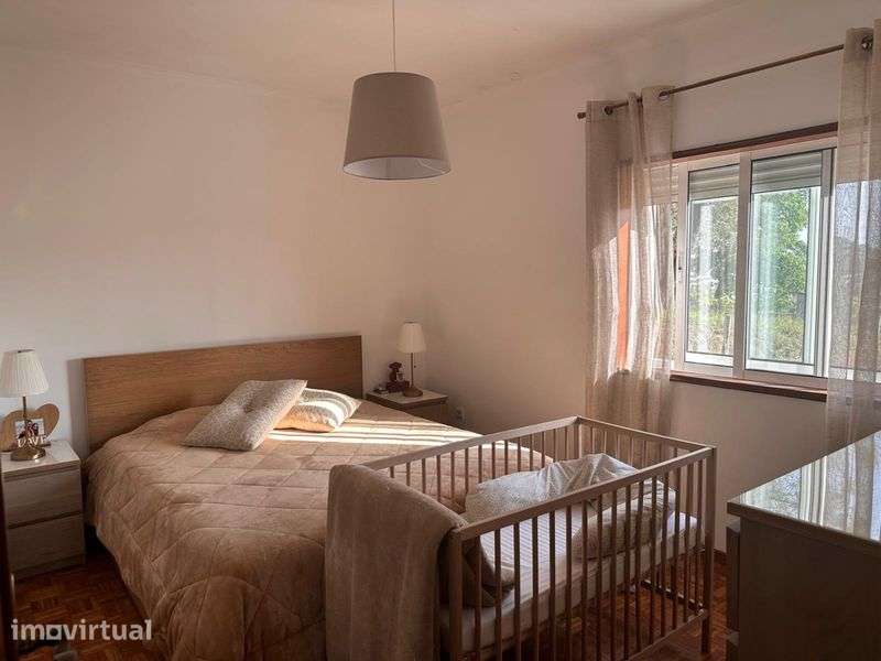Apartamento T3 com vistas desafogadas e lareira – pronto a habitar - Grande imagem: 4/11
