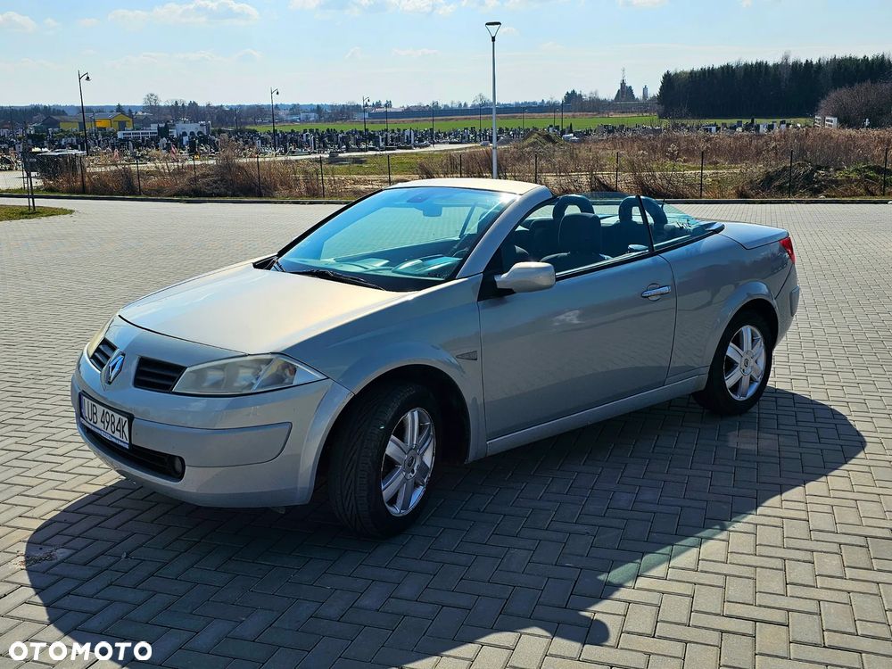 Renault Megane 2.0 Coupe-Cabriolet Confort Dynamique - 2