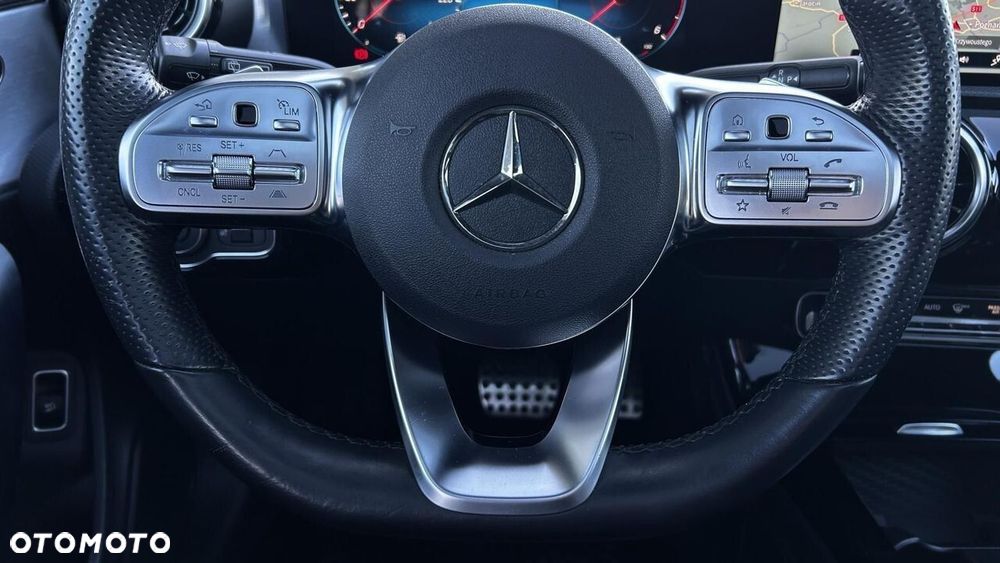 Mercedes-Benz CLA 200 d 4-Matic AMG Line 8G-DCT - 16