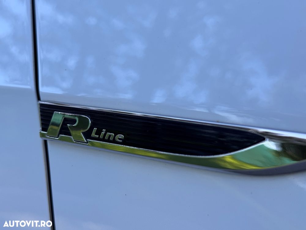 Volkswagen Golf 1.5 TSI OPF R-Line - 12