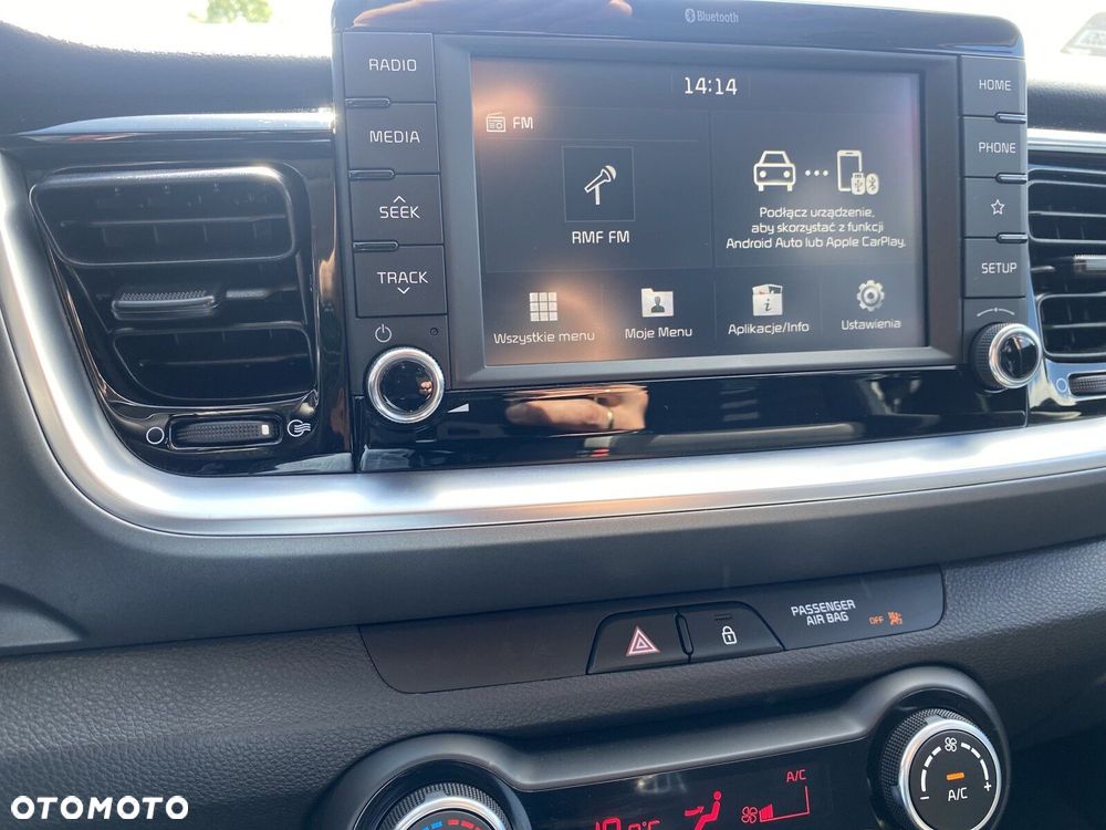 Kia Stonic - 22