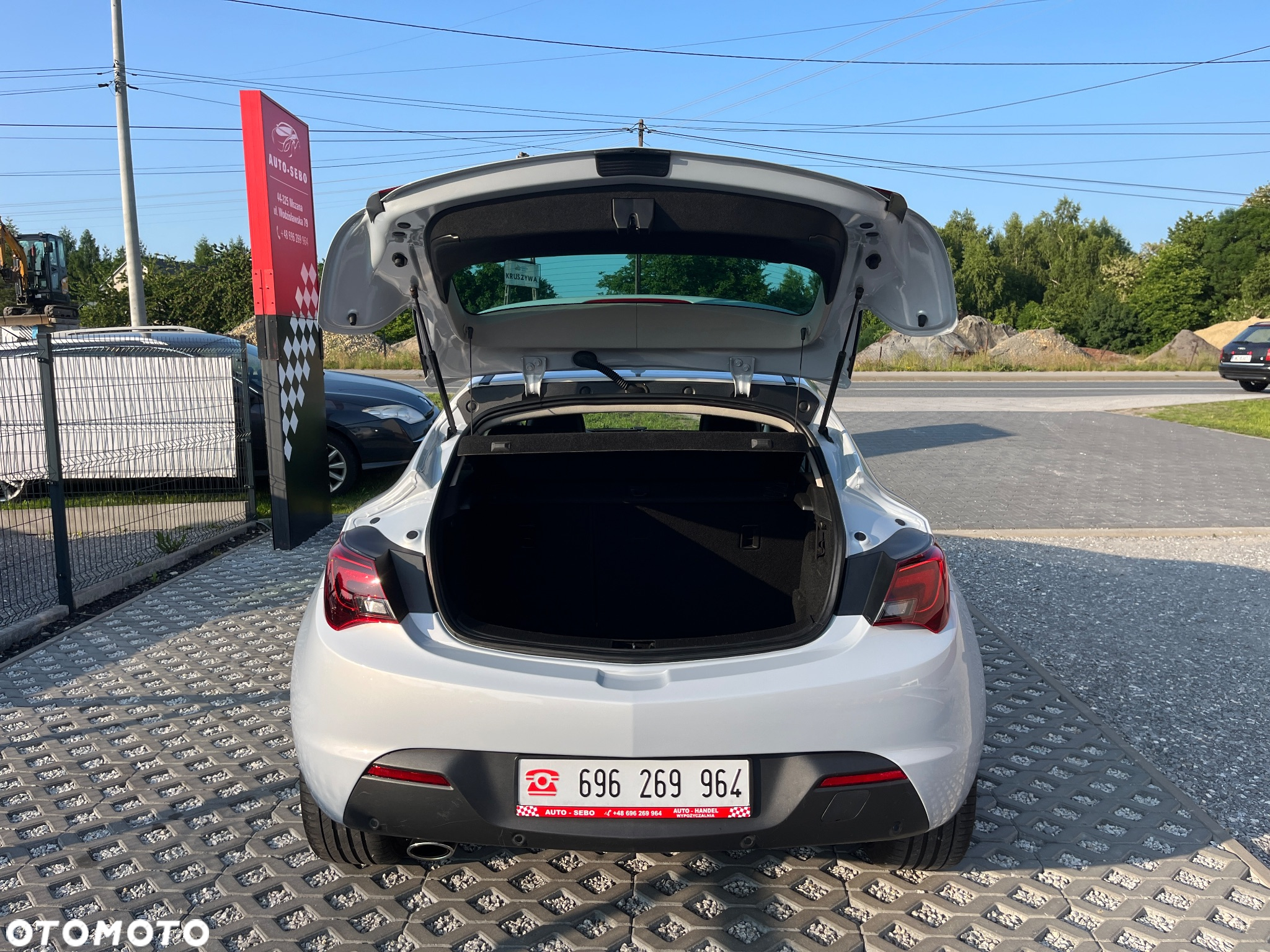 Opel Astra GTC 1.4 Turbo - 32