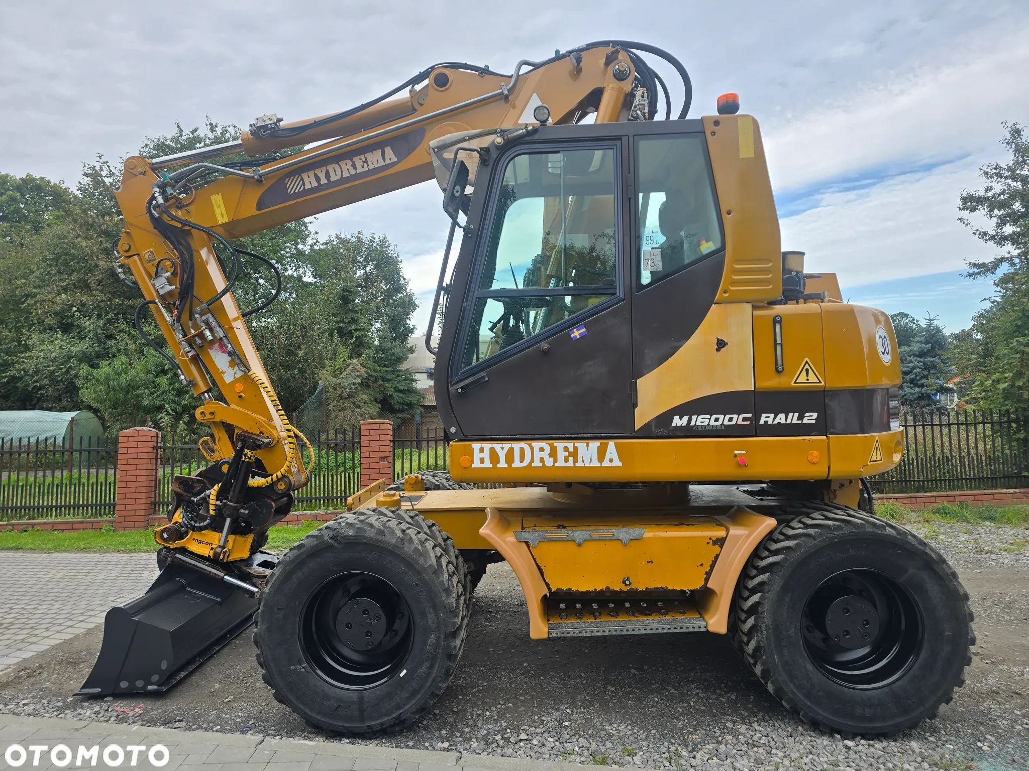 Hydrema M1600C Rail Roto - 1