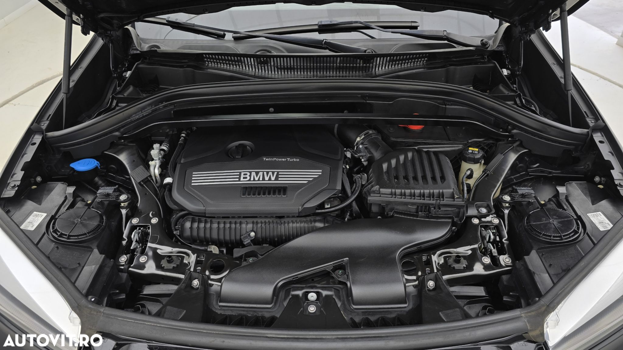 BMW X1 - 24