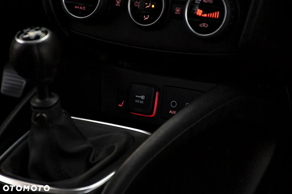 Fiat Tipo 1.4 T-Jet Lounge - 38